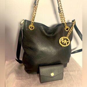 Michael Kors Jet Set Travel Medium  Gold Chain Tote Pebbled Leather /Mini Wallet